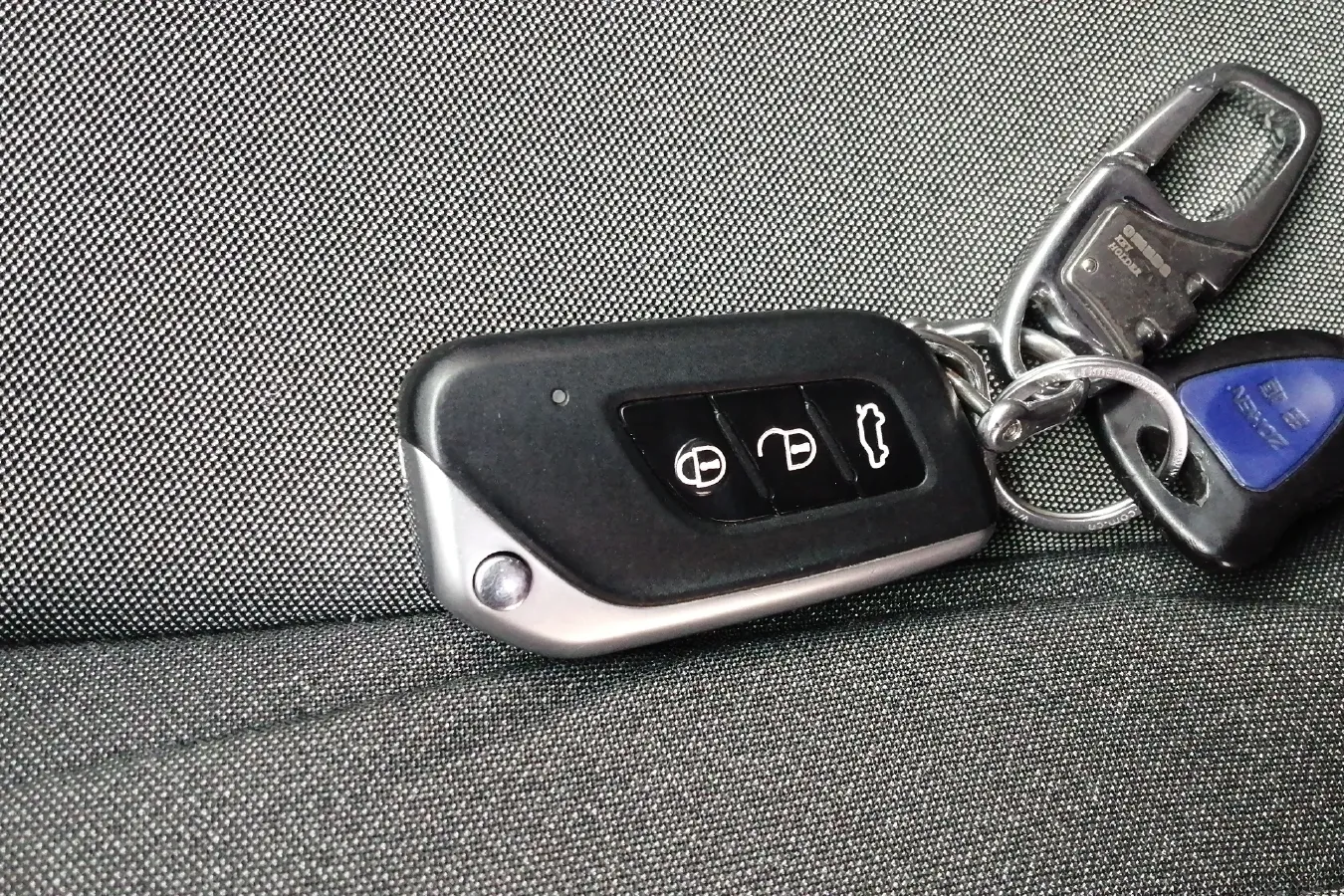 2019 BeiJing Auto X3 1.5L 116HP L4 4AT,autocango,china used car exporter,china ev exporter,chinese used car exporter,chinese used ev exporter