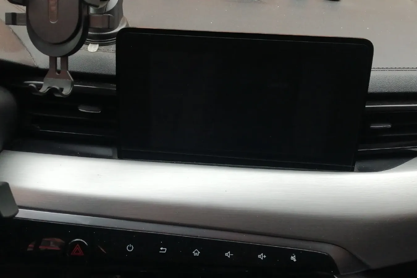 2019 BeiJing Auto X3 1.5L 116HP L4 4AT,autocango,china used car exporter,china ev exporter,chinese used car exporter,chinese used ev exporter