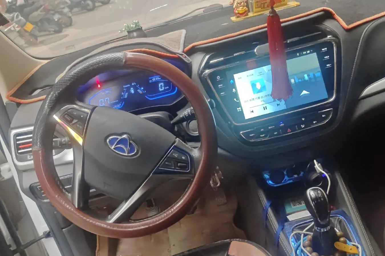 2019 ChangAn Oshan A800 1.6L 125HP L4 5MT,autocango,china used car exporter,china ev exporter,chinese used car exporter,chinese used ev exporter