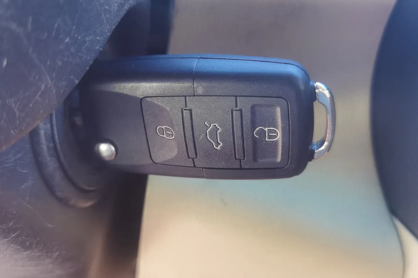 2012 Youngman Lotus L5 1.8L 150HP L4 4AT,autocango,china used car exporter,china ev exporter,chinese used car exporter,chinese used ev exporter