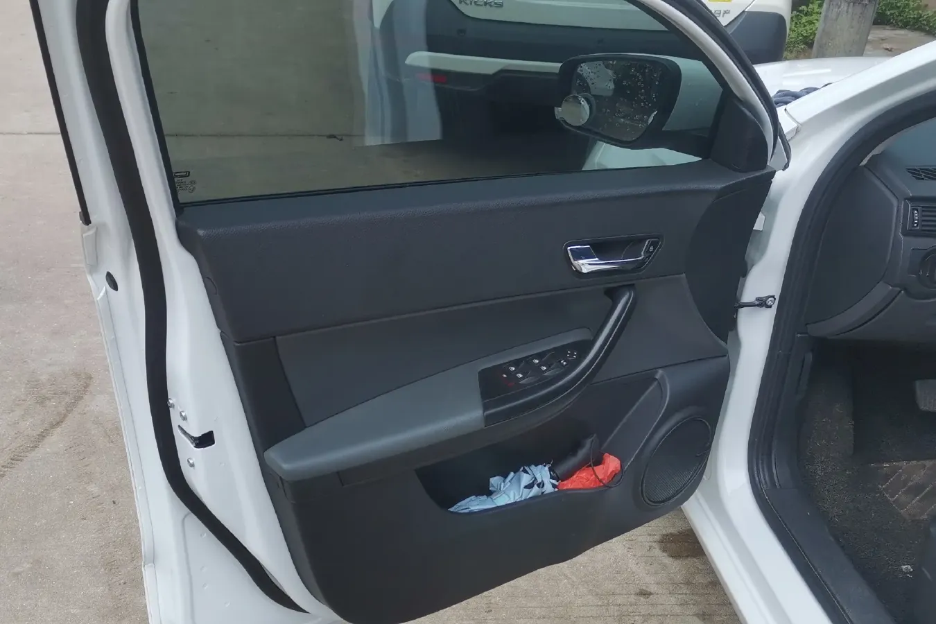 2021 Qoros 3 1.5T 156HP L4 CVT,autocango,china used car exporter,china ev exporter,chinese used car exporter,chinese used ev exporter