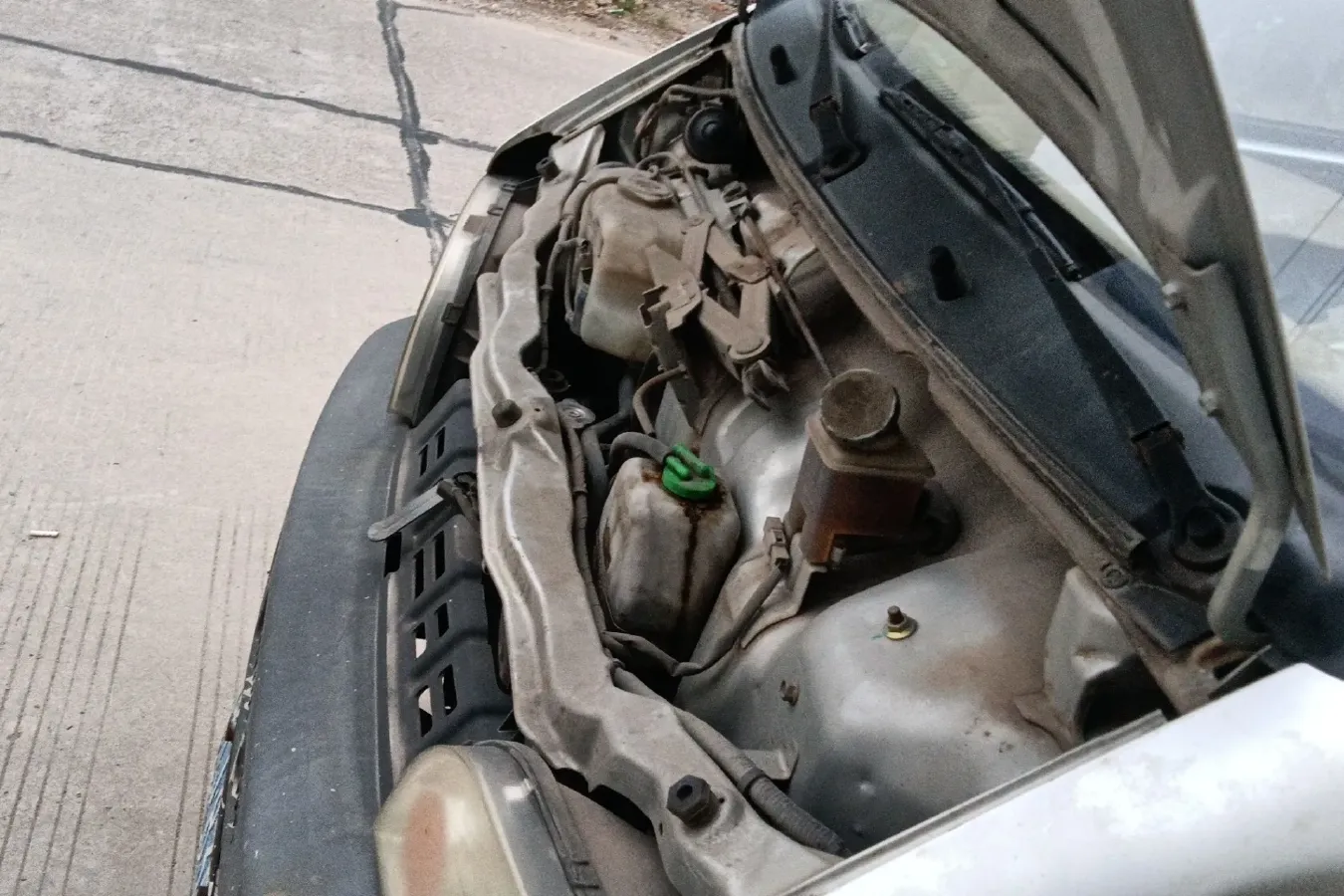 2008 DongFeng DFSK K02 1.0L 69HP L4 5MT,autocango,china used car exporter,china ev exporter,chinese used car exporter,chinese used ev exporter