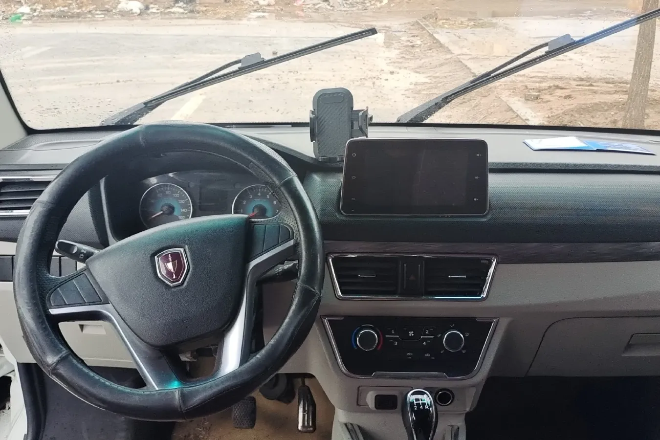 2019 JinBei New Sea Lion S 1.6L 116HP L4 5MT,autocango,china used car exporter,china ev exporter,chinese used car exporter,chinese used ev exporter