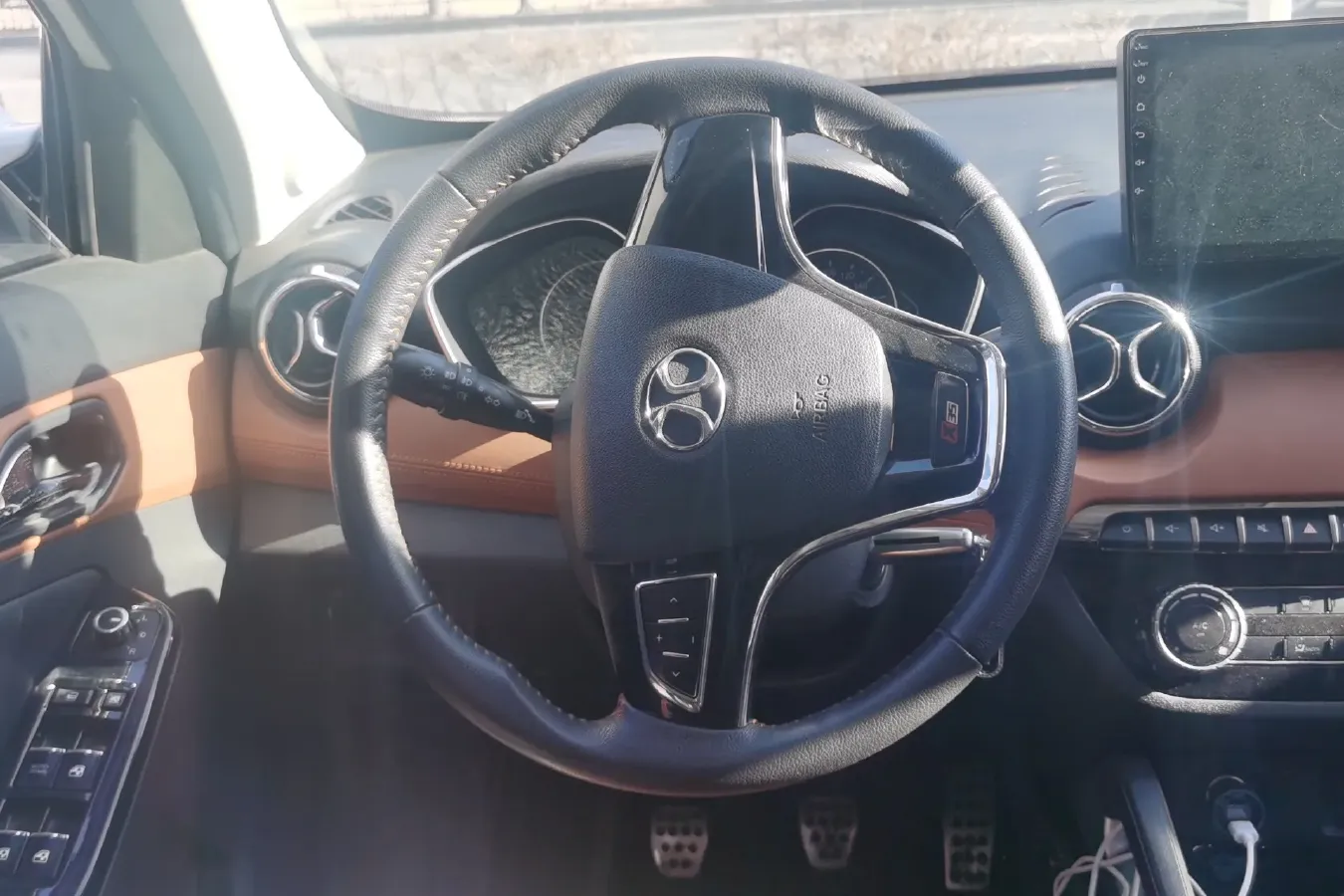 2016 BeiJing Auto Senova X35 1.5L 116HP L4 5MT,autocango,china used car exporter,china ev exporter,chinese used car exporter,chinese used ev exporter