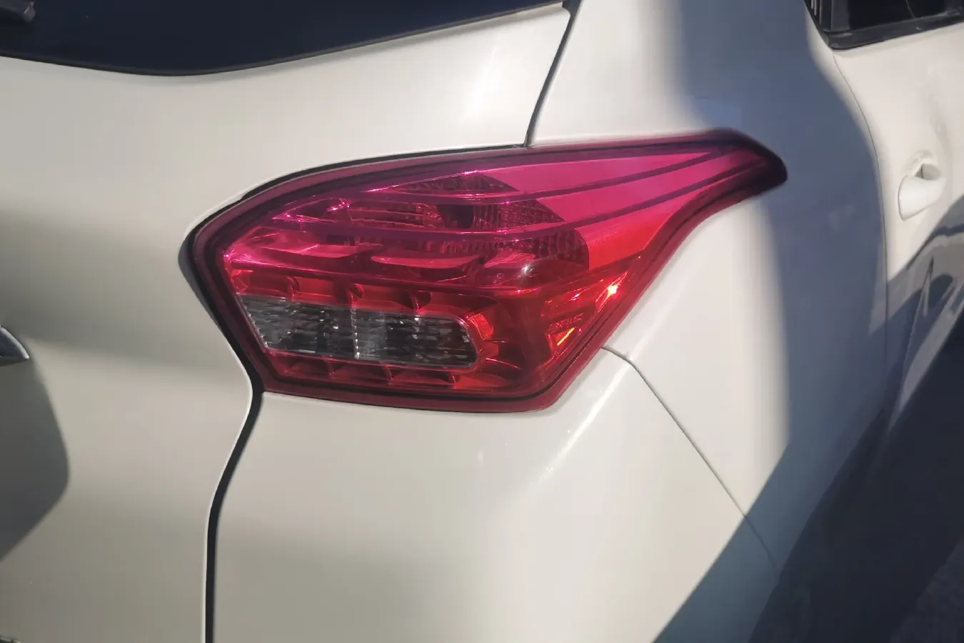 2016 BeiJing Auto Senova X35 1.5L 116HP L4 5MT,autocango,china used car exporter,china ev exporter,chinese used car exporter,chinese used ev exporter