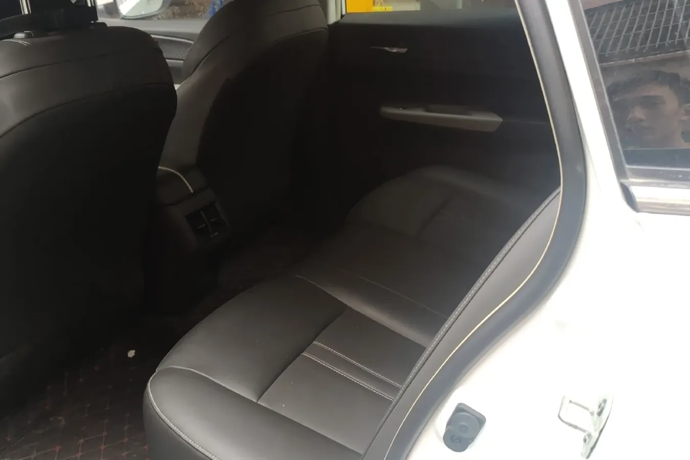 2023 DongFeng Aeolus E70 BEV 47.5KWH,autocango,china used car exporter,china ev exporter,chinese used car exporter,chinese used ev exporter