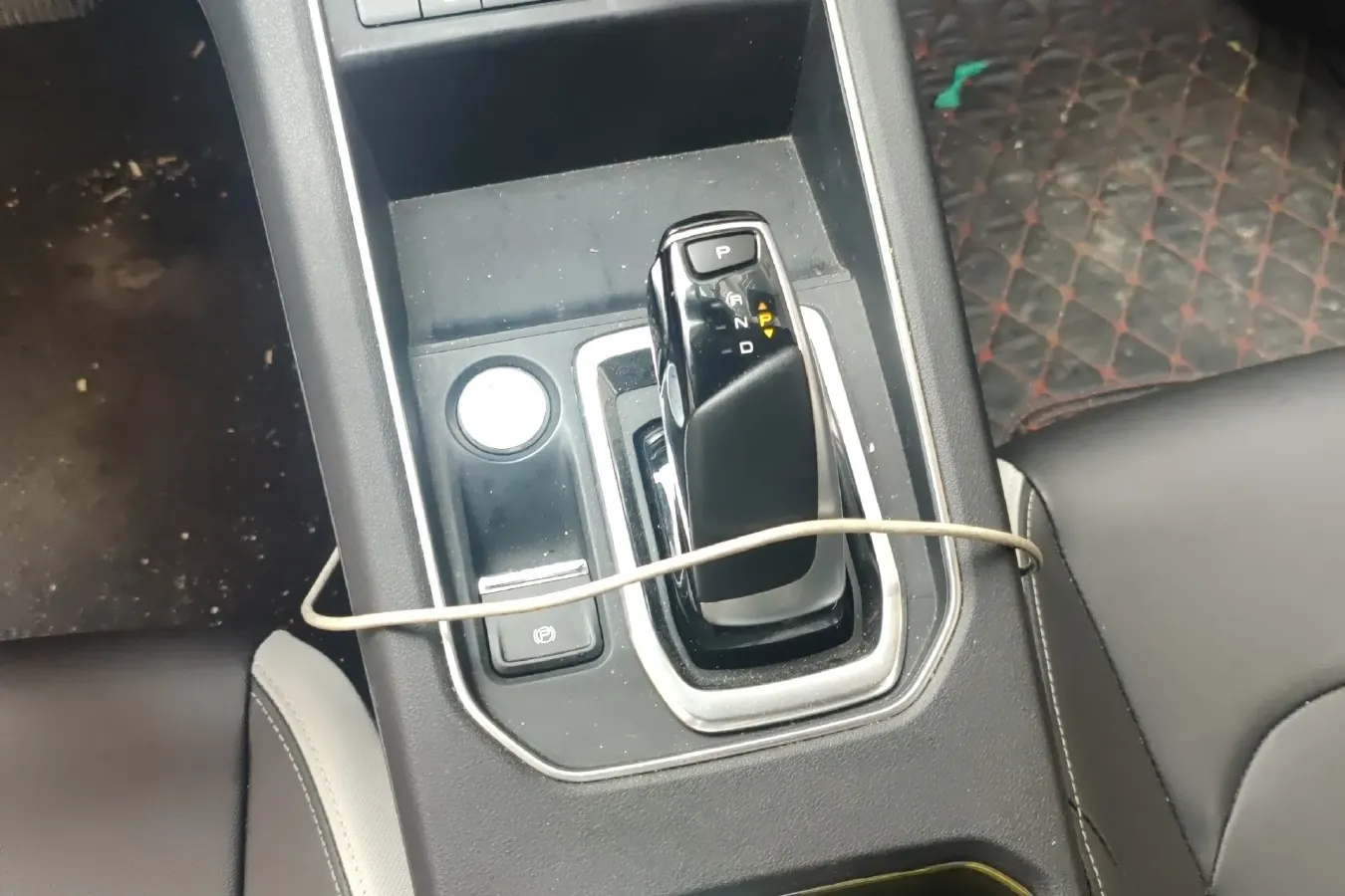 2023 DongFeng Aeolus E70 BEV 47.5KWH,autocango,china used car exporter,china ev exporter,chinese used car exporter,chinese used ev exporter