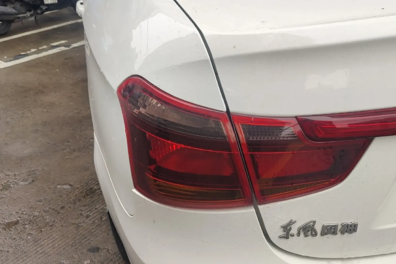2023 DongFeng Aeolus E70 BEV 47.5KWH,autocango,china used car exporter,china ev exporter,chinese used car exporter,chinese used ev exporter
