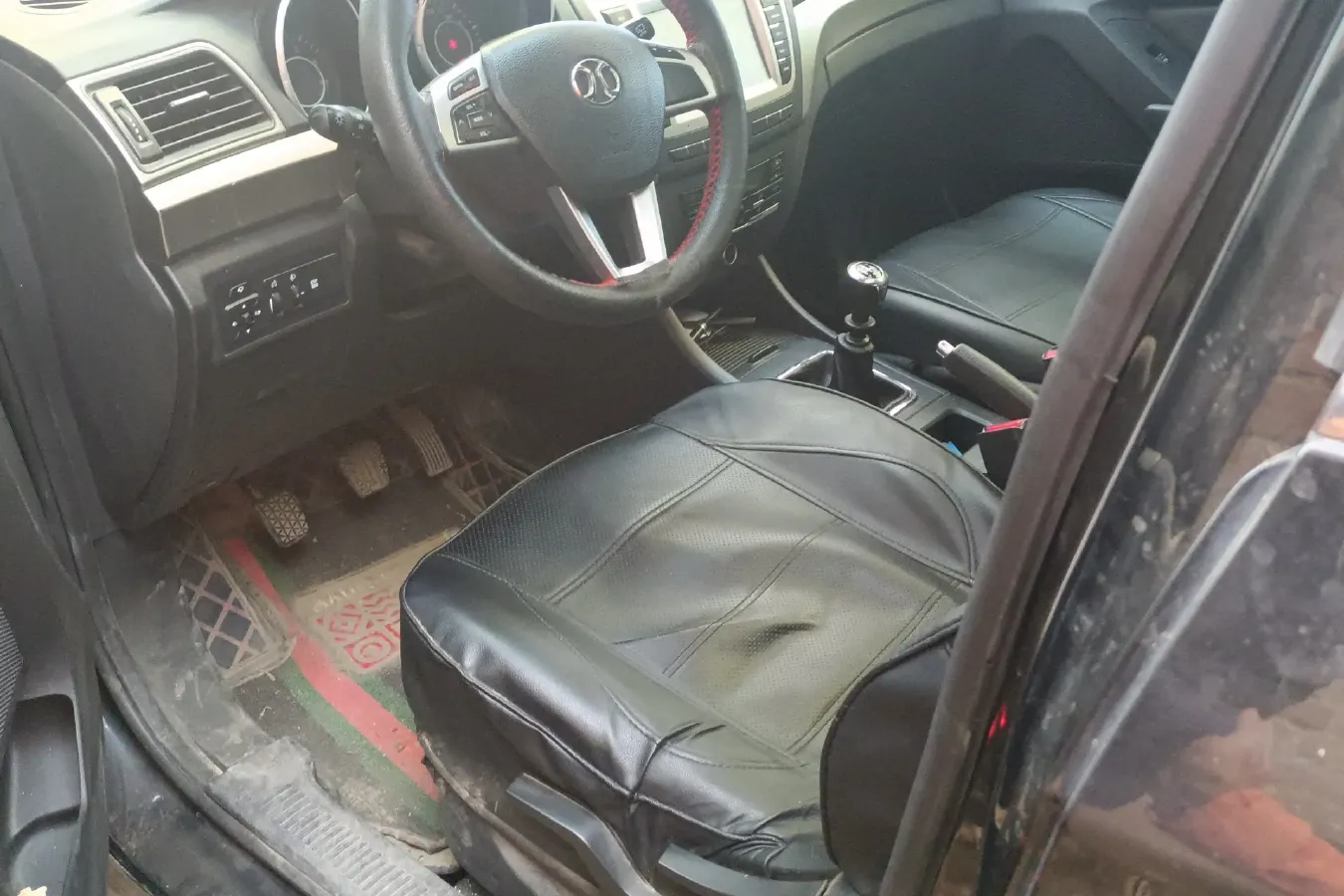 2015 BeiJing Auto Senova X65 2.0T 177HP L4 5MT,autocango,china used car exporter,china ev exporter,chinese used car exporter,chinese used ev exporter