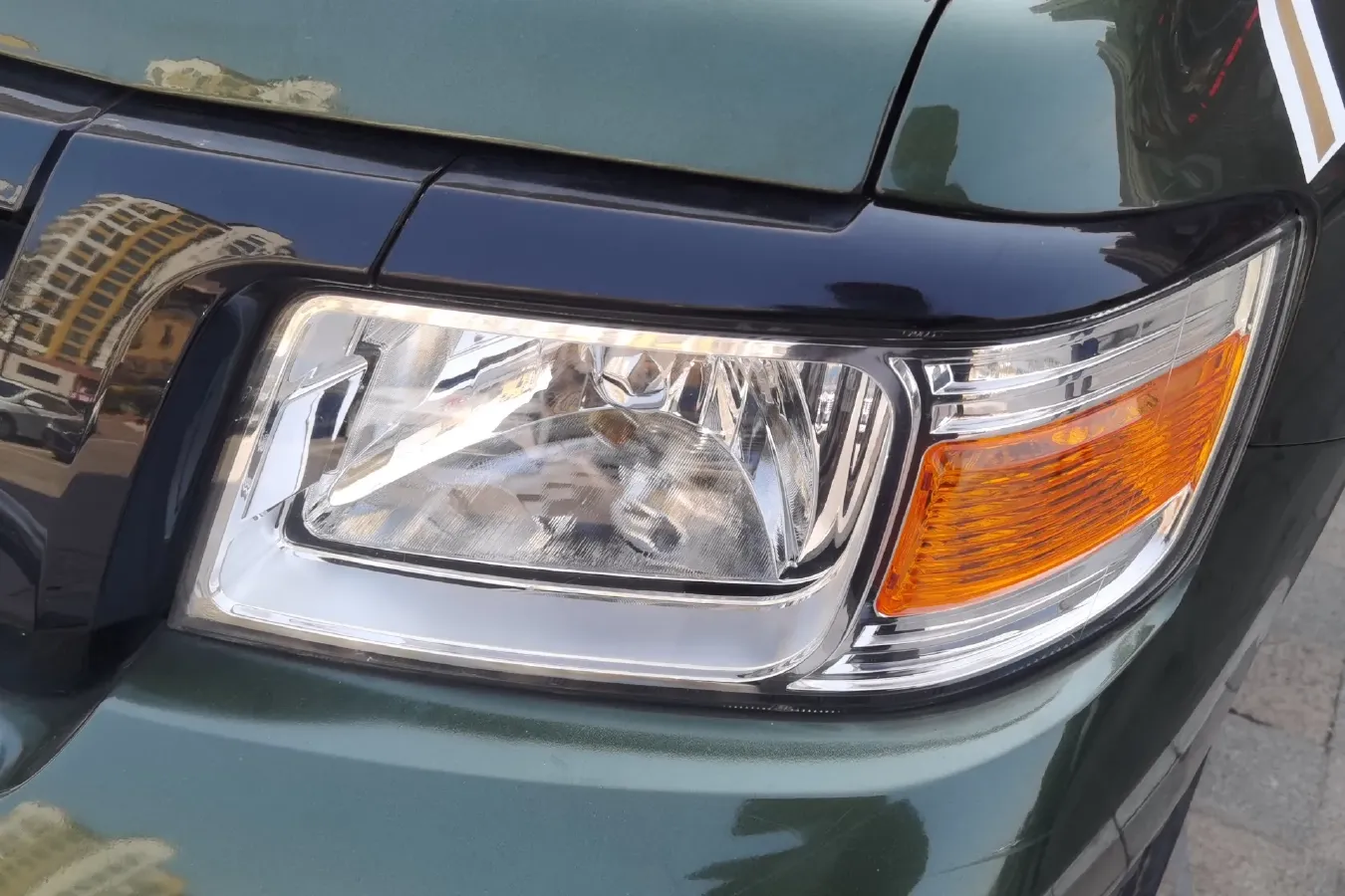 2015 Leopaard Q6 2.4L 147HP L4 5MT,autocango,china used car exporter,china ev exporter,chinese used car exporter,chinese used ev exporter