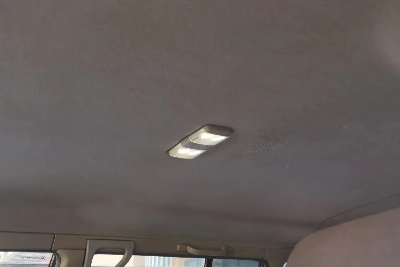 2015 Leopaard Q6 2.4L 147HP L4 5MT,autocango,china used car exporter,china ev exporter,chinese used car exporter,chinese used ev exporter