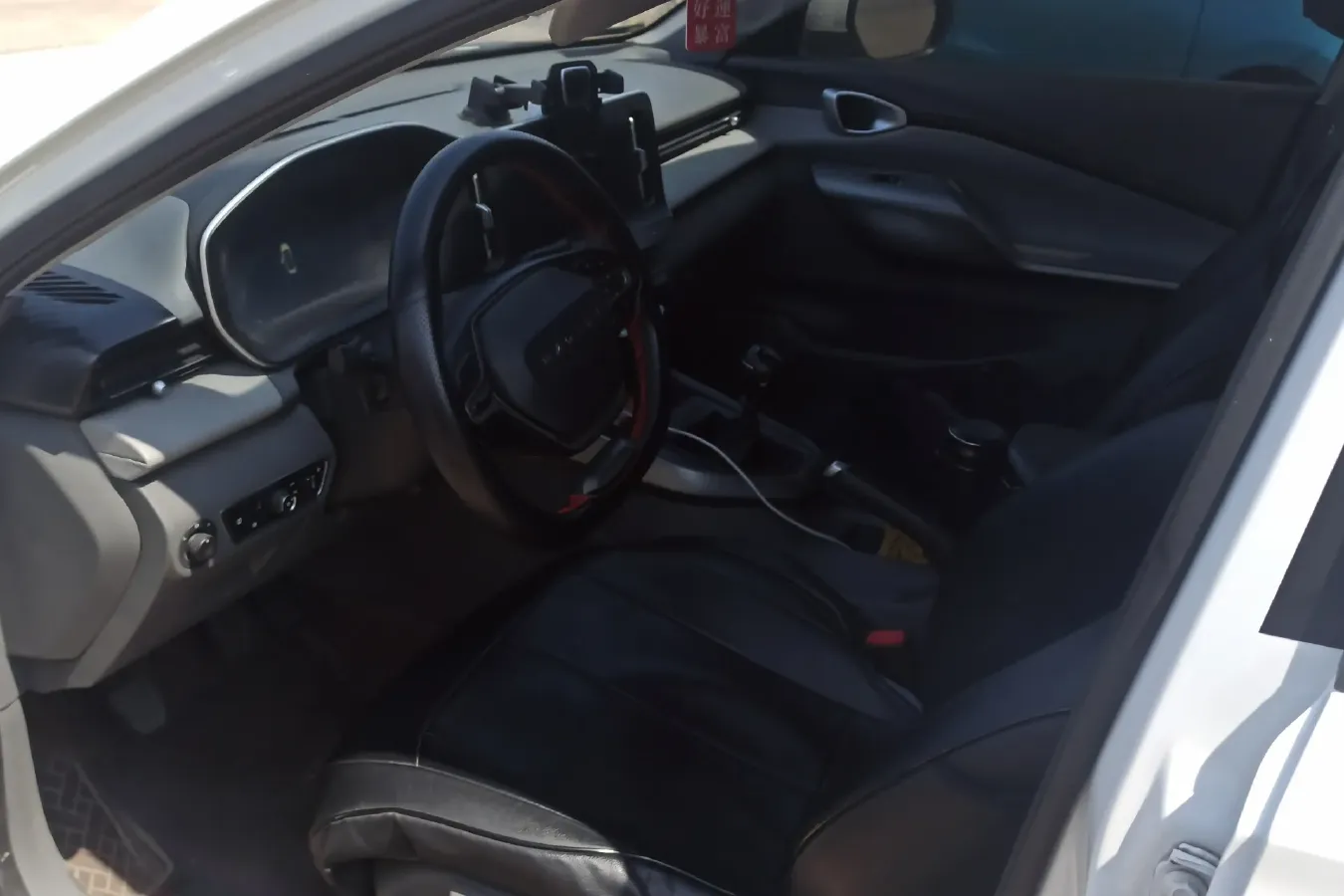 2020 BaoJun RC-5 1.5L 99HP L4 6MT,autocango,china used car exporter,china ev exporter,chinese used car exporter,chinese used ev exporter