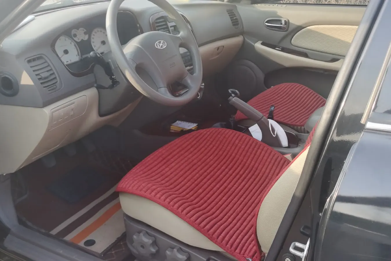 2009 Hyundai MoInca 1.8L 130HP L4 5MT,autocango,china used car exporter,china ev exporter,chinese used car exporter,chinese used ev exporter