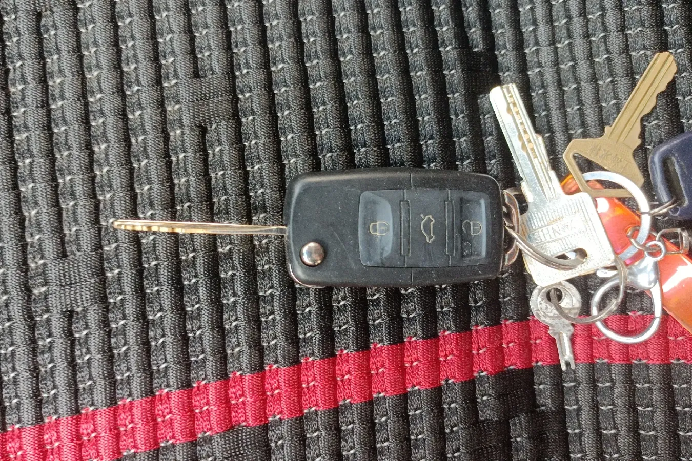 2012 ChangAn BenBen MINI 1.0L 69HP L4 5MT,autocango,china used car exporter,china ev exporter,chinese used car exporter,chinese used ev exporter