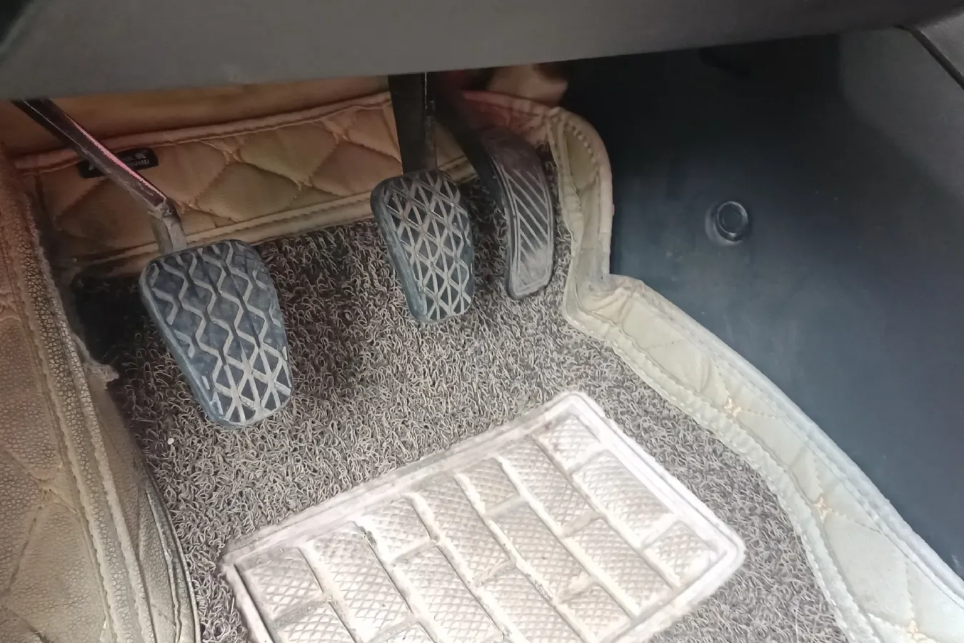 2009 Mazda 2 1.5L 103HP L4 5MT,autocango,china used car exporter,china ev exporter,chinese used car exporter,chinese used ev exporter