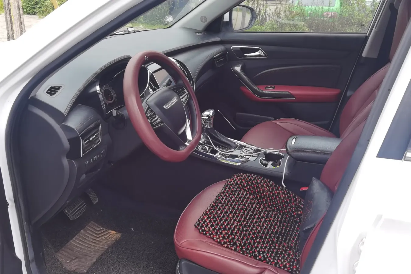 2017 Leopaard CS9 1.5L 113HP L4 CVT,autocango,china used car exporter,china ev exporter,chinese used car exporter,chinese used ev exporter