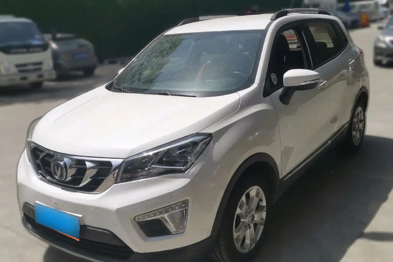 2016 ChangAn CS15 1.5L 107HP L4 5MT,autocango,china used car exporter,china ev exporter,chinese used car exporter,chinese used ev exporter