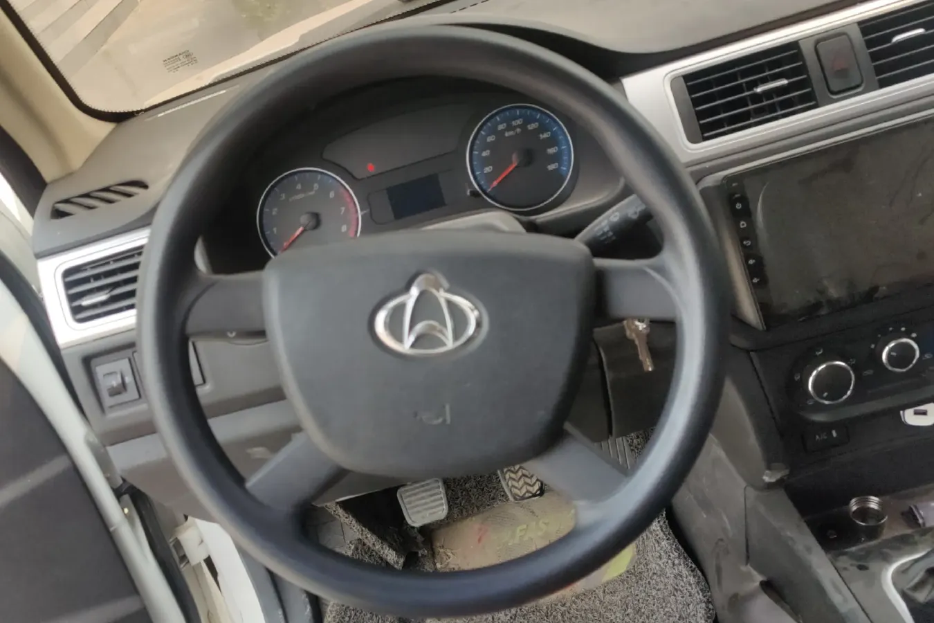 2018 ChangAn Kaicene ShenQi F30 1.5L 112HP L4 5MT,autocango,china used car exporter,china ev exporter,chinese used car exporter,chinese used ev exporter