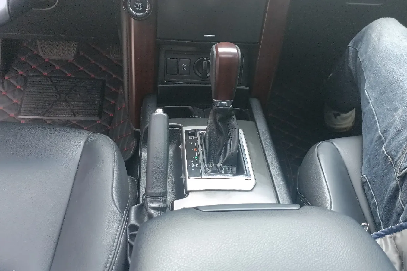 2014 Toyota Land Cruiser Prado 4.0L 275HP V6 5AT,autocango,china used car exporter,china ev exporter,chinese used car exporter,chinese used ev exporter