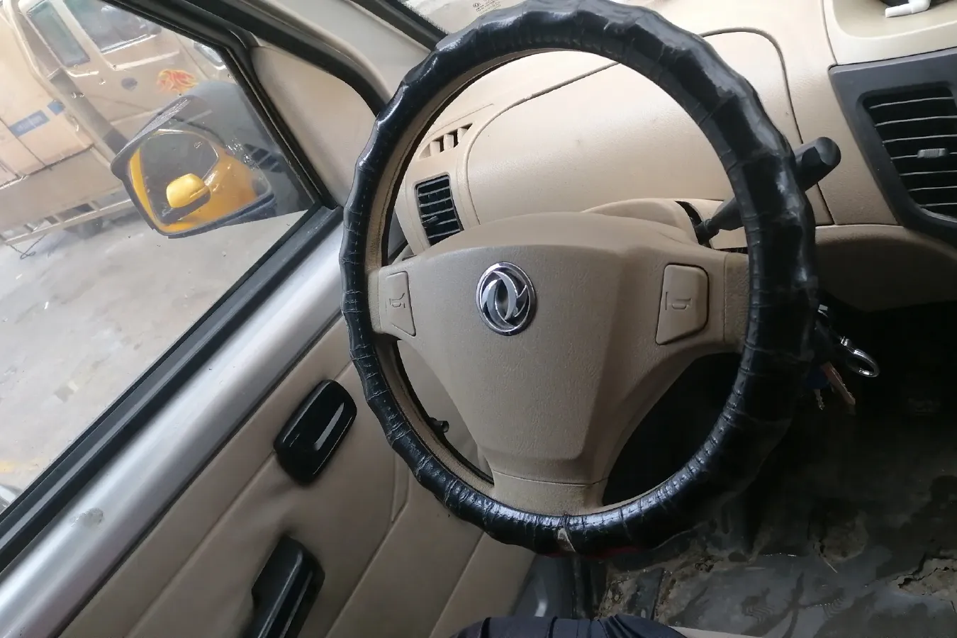 2014 Dongfeng JunFeng 1.3L 88HP L4 5MT,autocango,china used car exporter,china ev exporter,chinese used car exporter,chinese used ev exporter