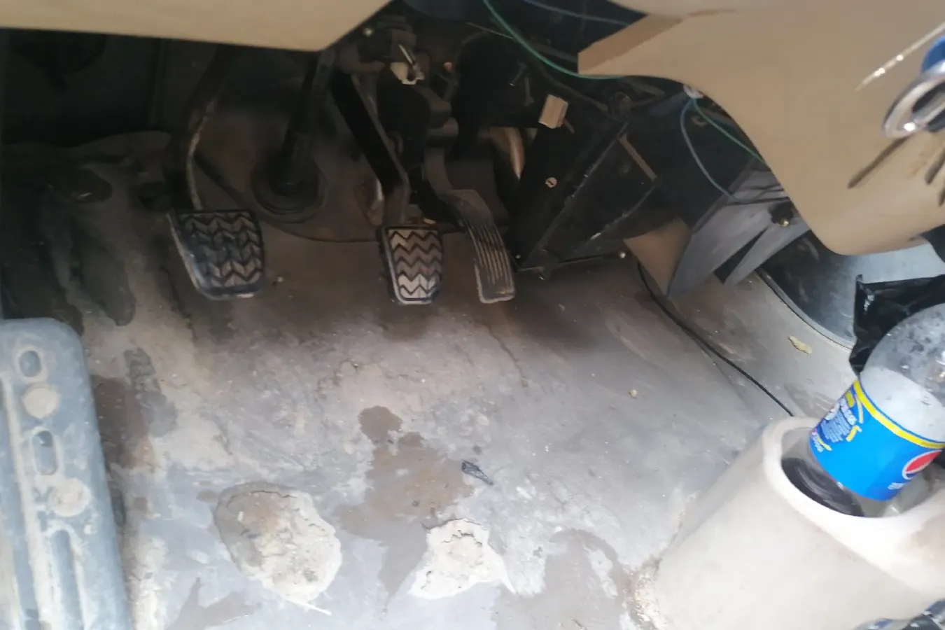 2014 Dongfeng JunFeng 1.3L 88HP L4 5MT,autocango,china used car exporter,china ev exporter,chinese used car exporter,chinese used ev exporter