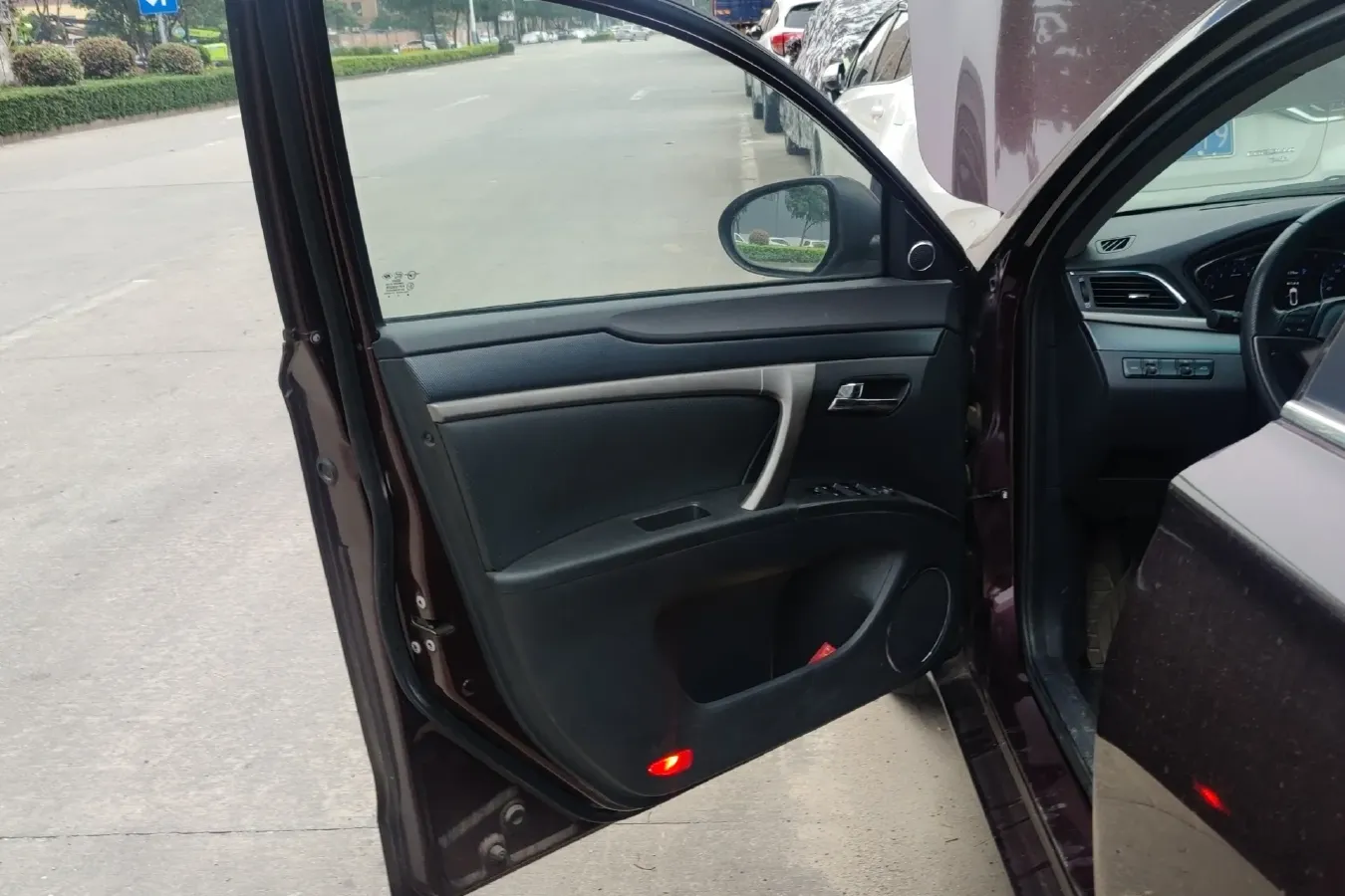 2015 HaiMa M6 1.5T 163HP L4 CVT,autocango,china used car exporter,china ev exporter,chinese used car exporter,chinese used ev exporter