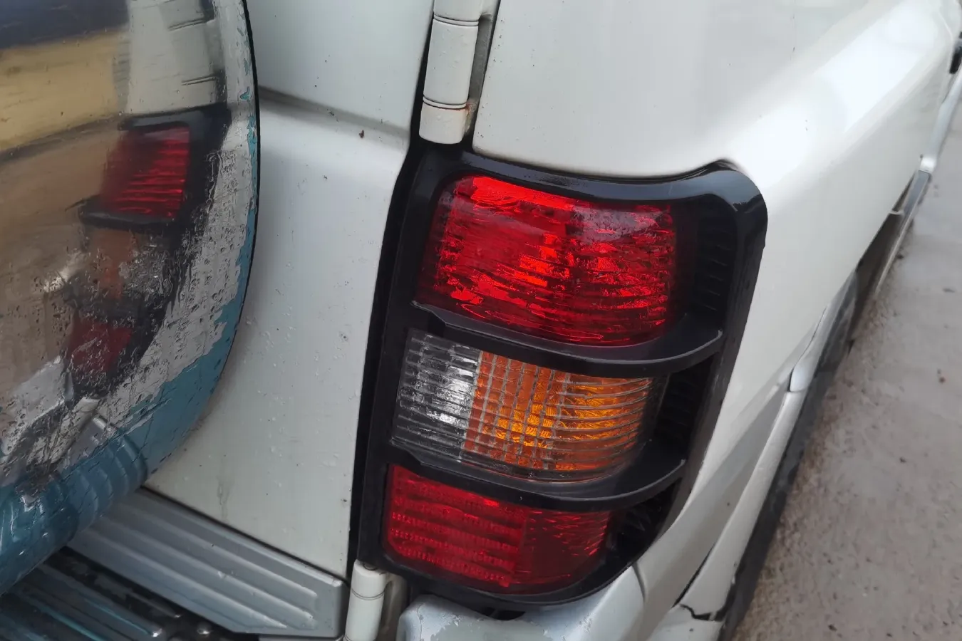 2013 Leopaard Black King Kong 2.2L 129HP L4 5MT,autocango,china used car exporter,china ev exporter,chinese used car exporter,chinese used ev exporter