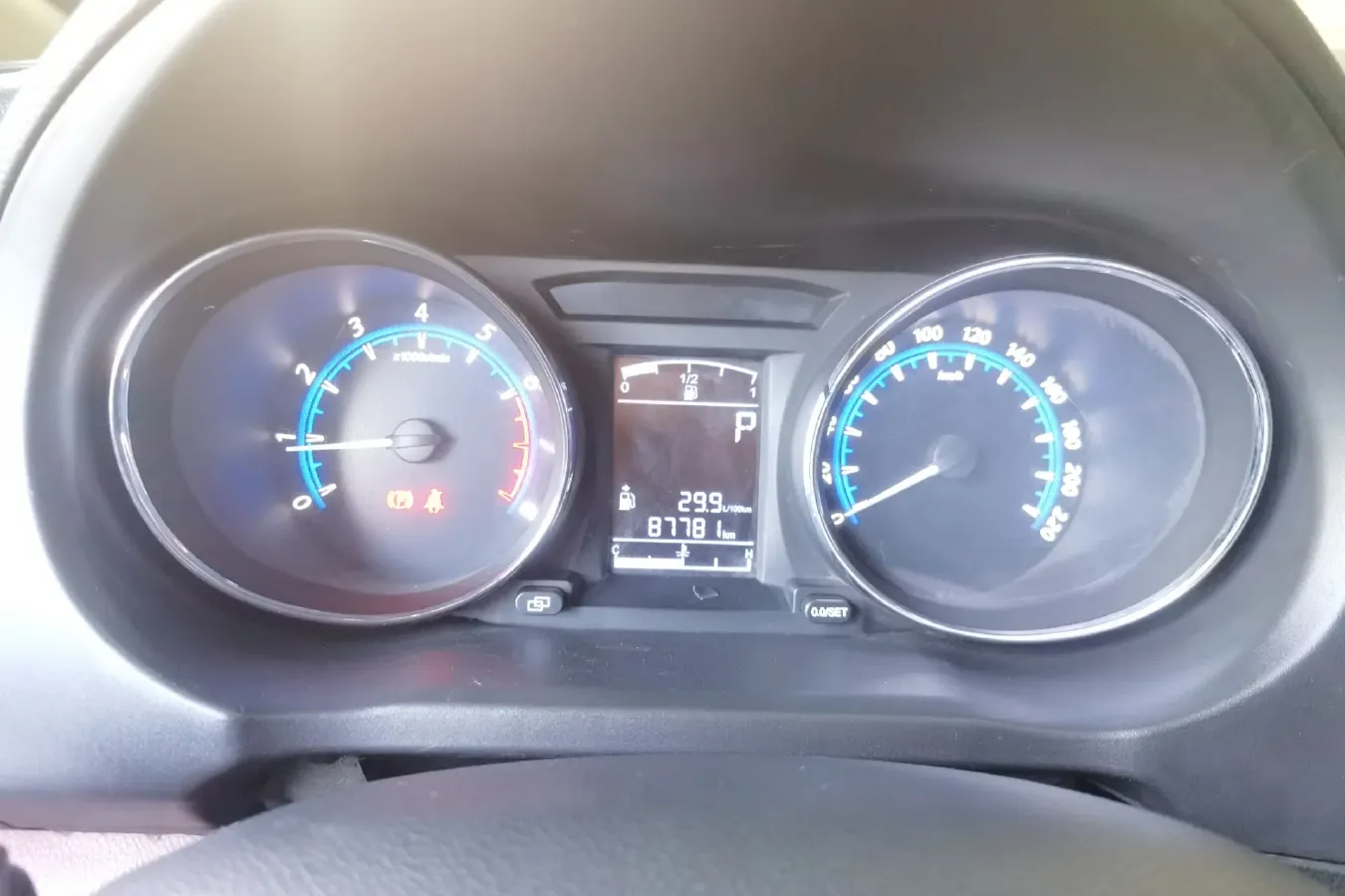 2016 DongFeng Forthing SX6 1.6L 122HP L4 CVT,autocango,china used car exporter,china ev exporter,chinese used car exporter,chinese used ev exporter