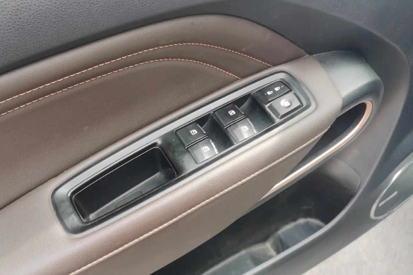 2019 GAC Trumpchi GS3 1.5T 163HP L3 6MT,autocango,china used car exporter,china ev exporter,chinese used car exporter,chinese used ev exporter