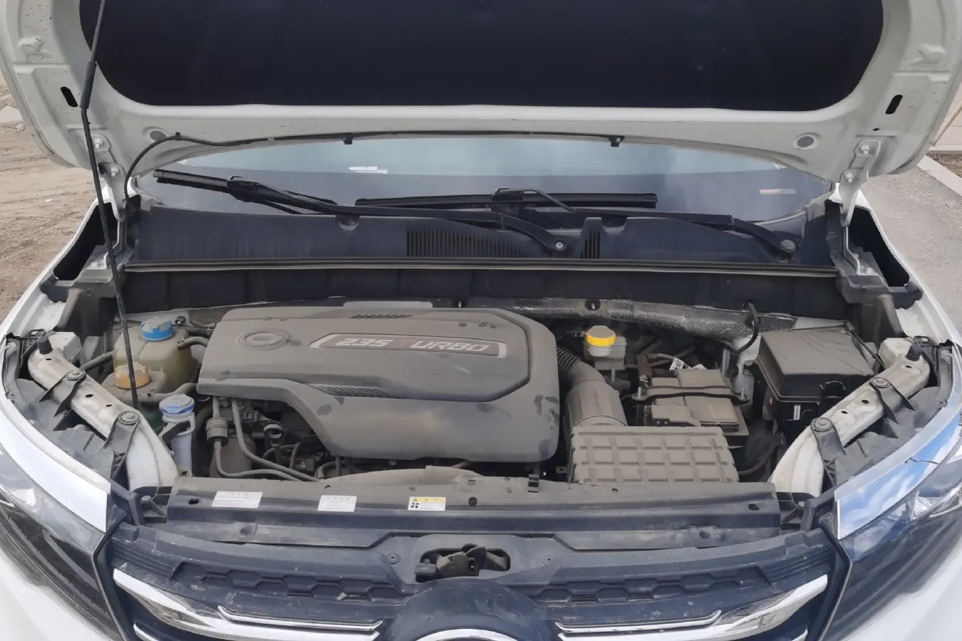 2019 GAC Trumpchi GS3 1.5T 163HP L3 6MT,autocango,china used car exporter,china ev exporter,chinese used car exporter,chinese used ev exporter