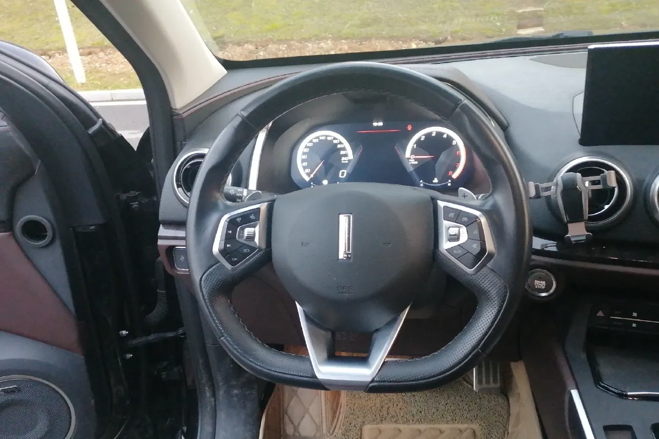 2017 WEY VV5 2.0T 197HP L4 7DCT,autocango,china used car exporter,china ev exporter,chinese used car exporter,chinese used ev exporter