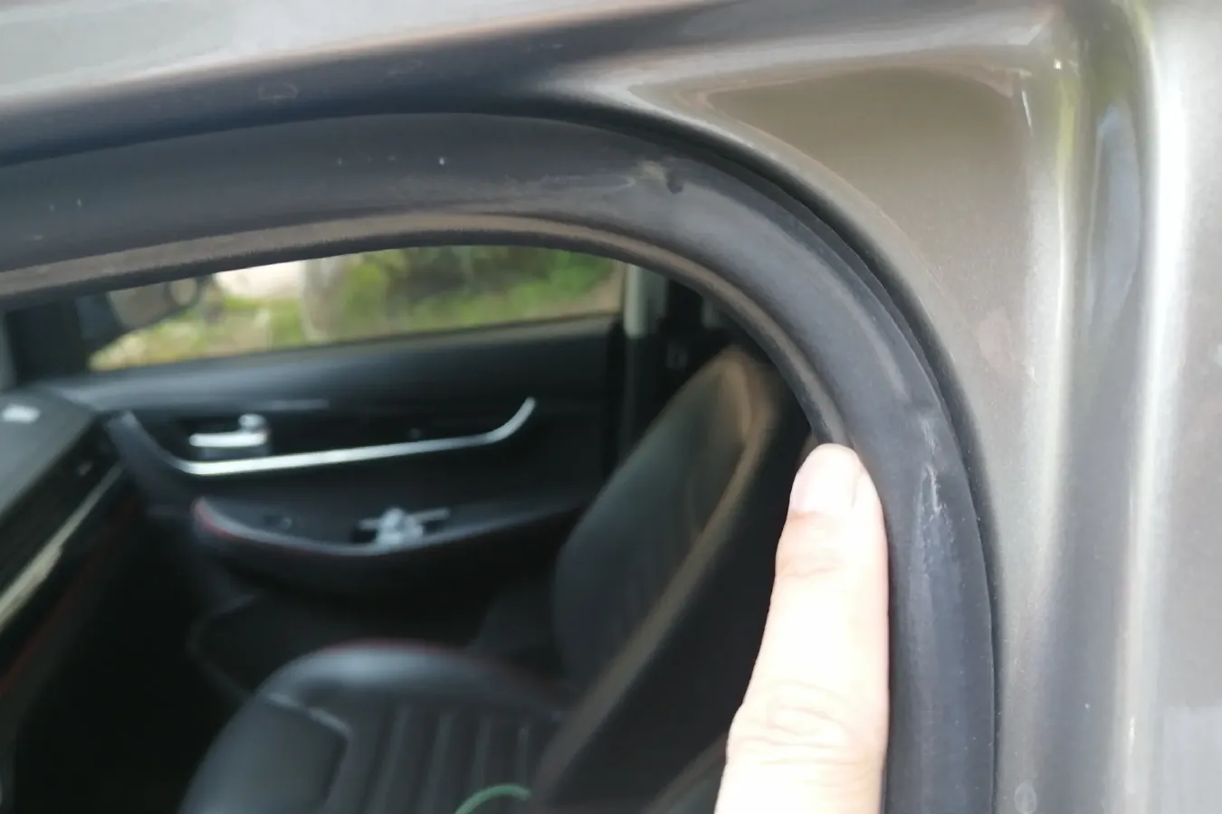 2019 DongFeng Forthing SX6 1.6L 122HP L4 5MT,autocango,china used car exporter,china ev exporter,chinese used car exporter,chinese used ev exporter