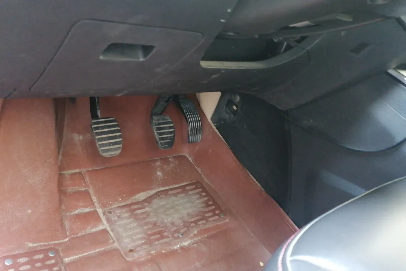 2019 DongFeng Forthing SX6 1.6L 122HP L4 5MT,autocango,china used car exporter,china ev exporter,chinese used car exporter,chinese used ev exporter