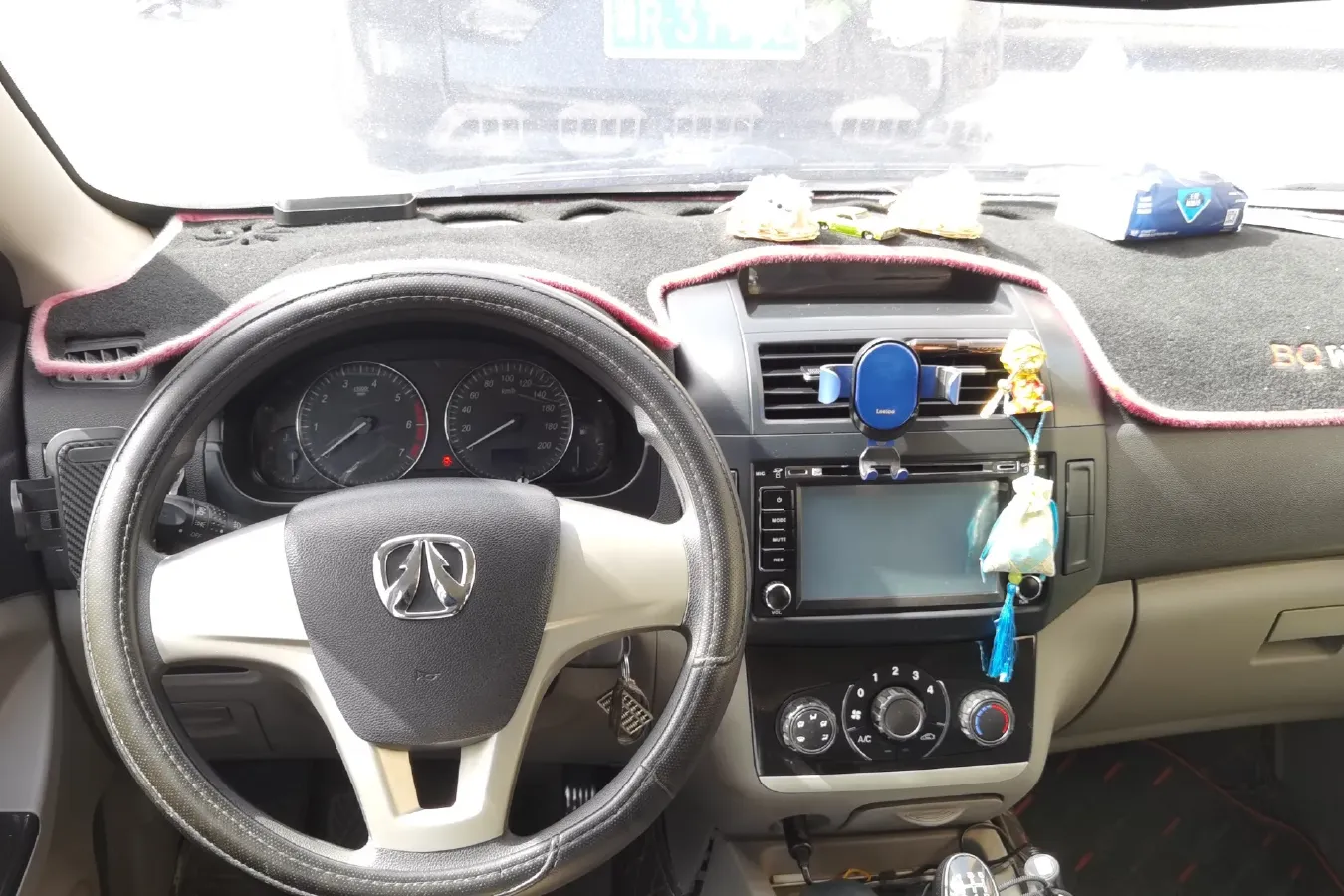 2014 BAIC WeiWang M20 1.5L 106HP L4 5MT,autocango,china used car exporter,china ev exporter,chinese used car exporter,chinese used ev exporter
