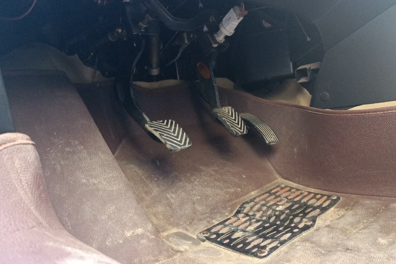 2008 Brilliance Auto JunJie FRV 1.3L 85HP L4 5MT,autocango,china used car exporter,china ev exporter,chinese used car exporter,chinese used ev exporter