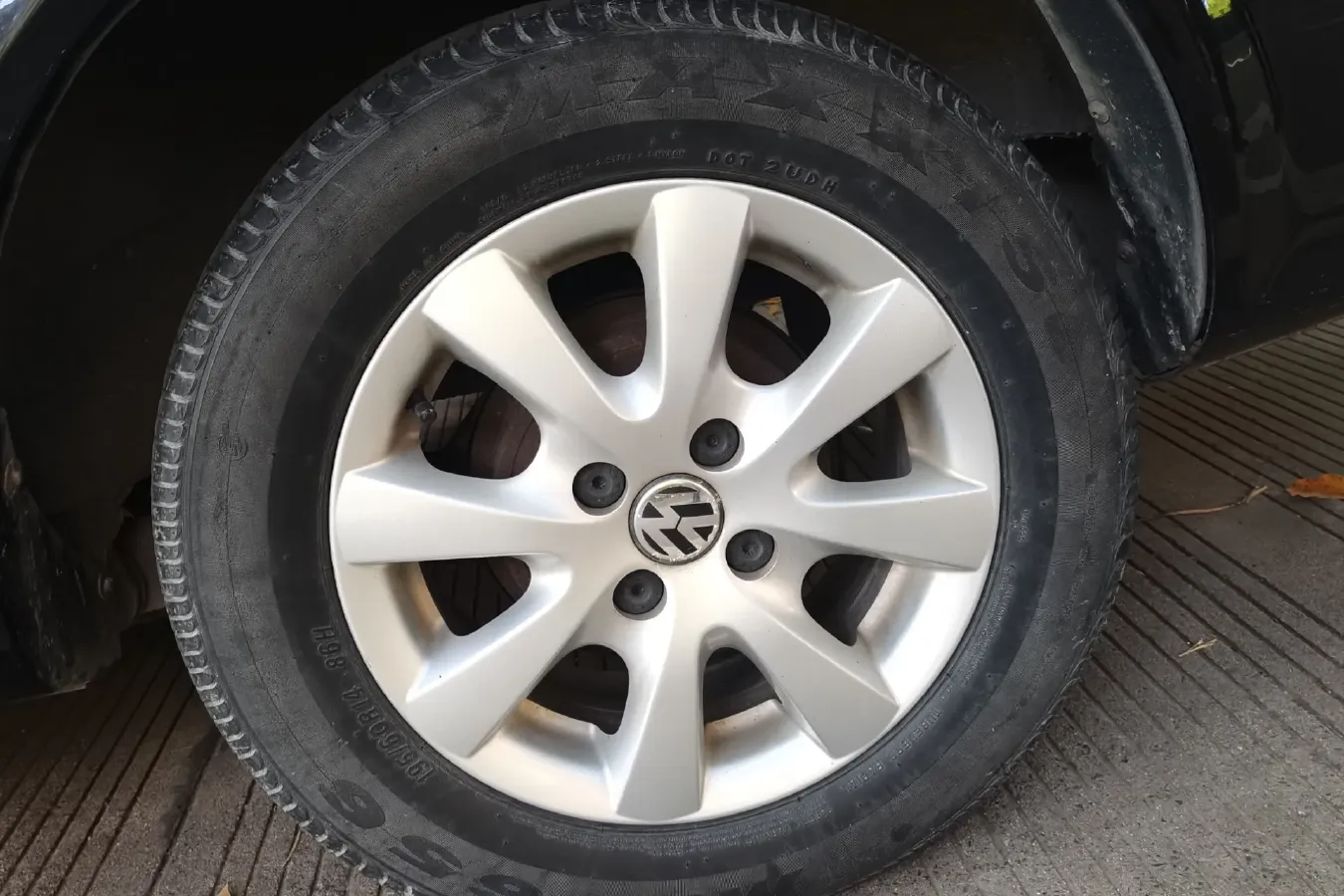 2008 Volkswagen Santana Vista 1.8L 101HP L4 5MT,autocango,china used car exporter,china ev exporter,chinese used car exporter,chinese used ev exporter