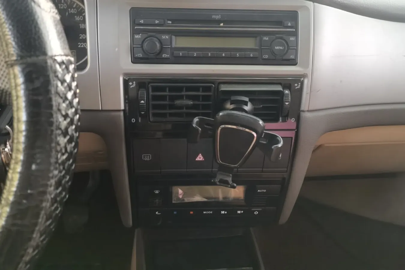 2008 Volkswagen Santana Vista 1.8L 101HP L4 5MT,autocango,china used car exporter,china ev exporter,chinese used car exporter,chinese used ev exporter