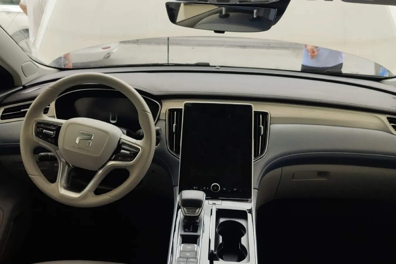 2021 Rising Auto ER6 BEV 69.9KWH,autocango,china used car exporter,china ev exporter,chinese used car exporter,chinese used ev exporter