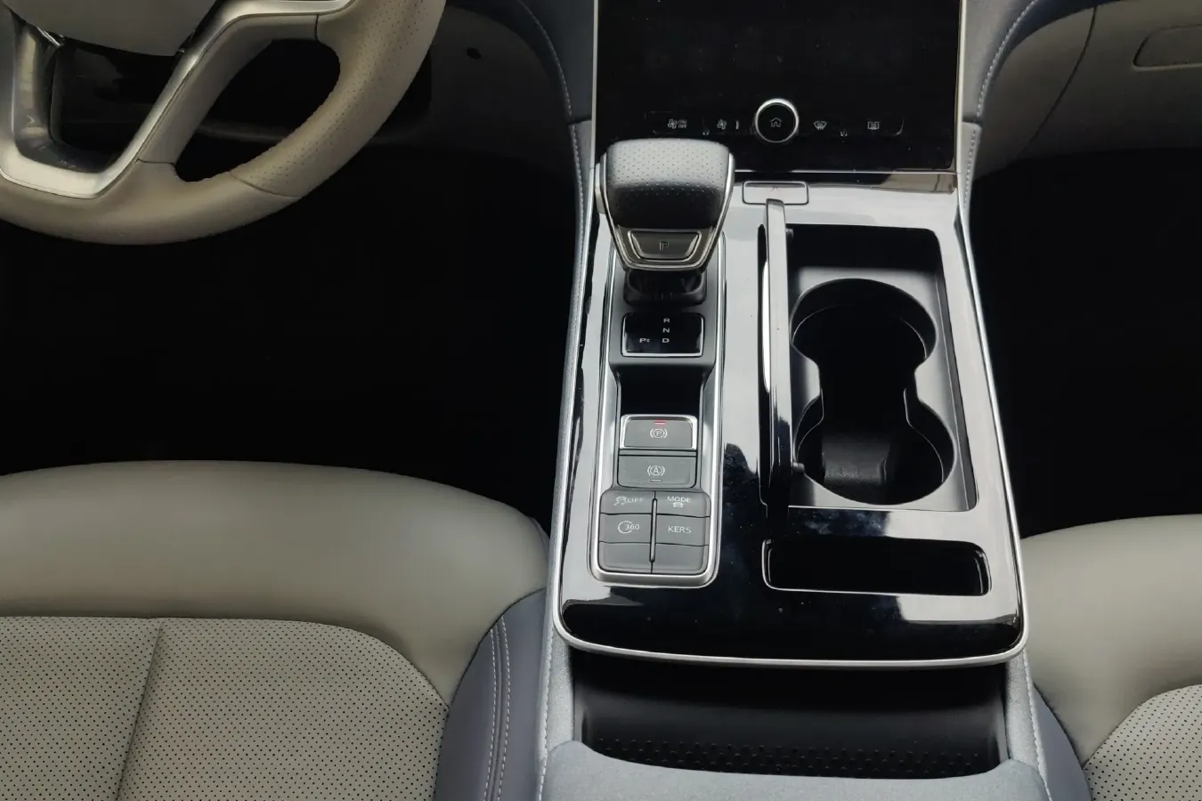 2021 Rising Auto ER6 BEV 69.9KWH,autocango,china used car exporter,china ev exporter,chinese used car exporter,chinese used ev exporter