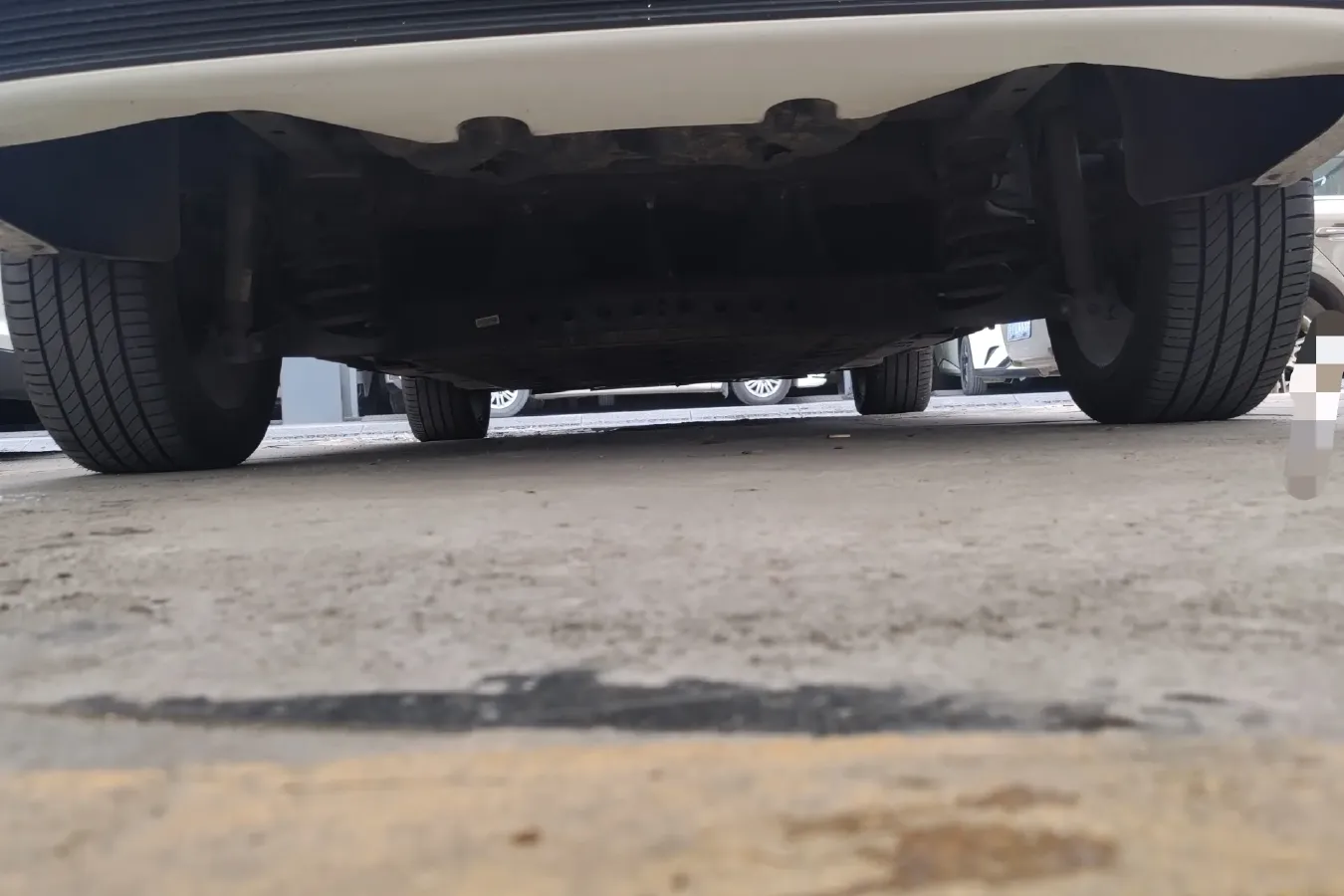 2021 Rising Auto ER6 BEV 69.9KWH,autocango,china used car exporter,china ev exporter,chinese used car exporter,chinese used ev exporter