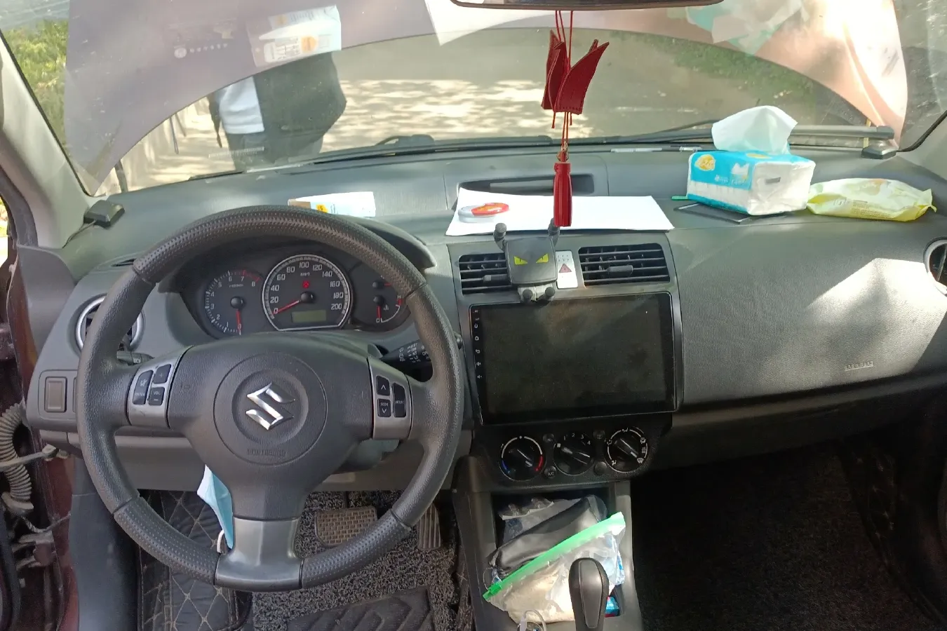 2011 Suzuki Swift 1.5L 103HP L4 4AT,autocango,china used car exporter,china ev exporter,chinese used car exporter,chinese used ev exporter