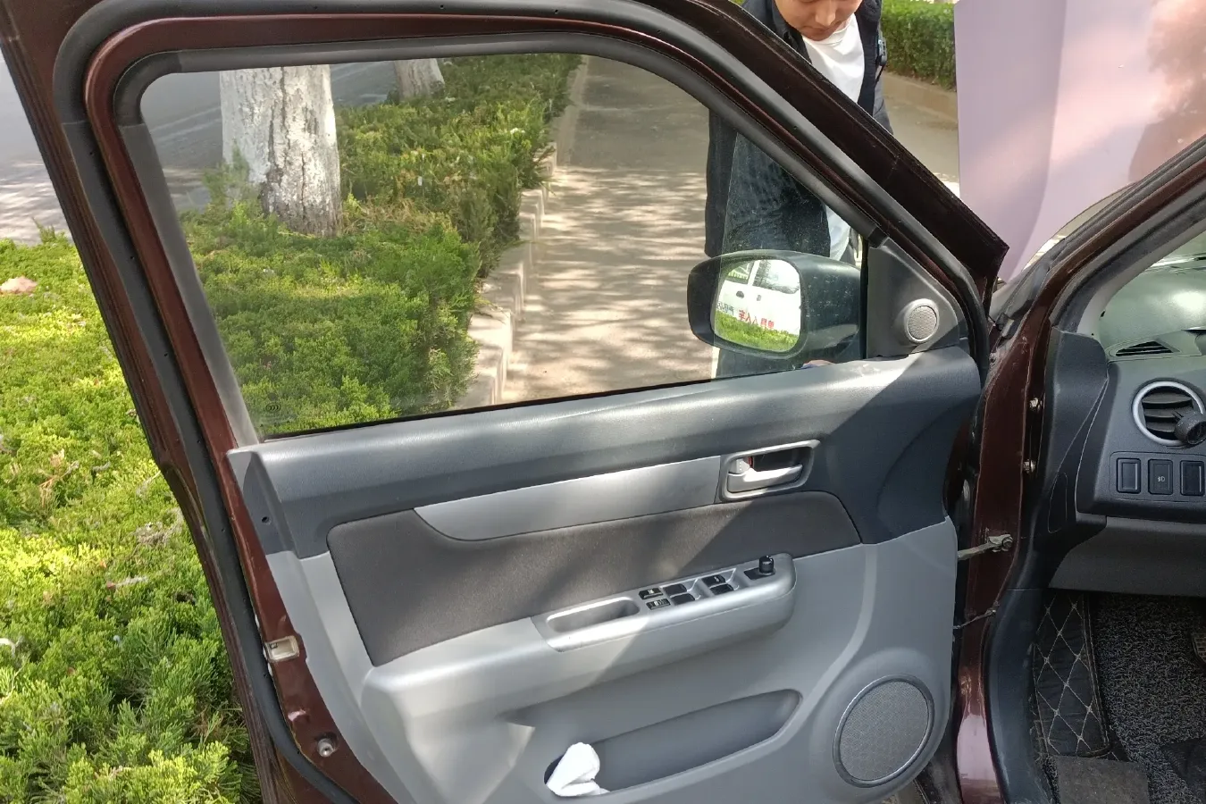 2011 Suzuki Swift 1.5L 103HP L4 4AT,autocango,china used car exporter,china ev exporter,chinese used car exporter,chinese used ev exporter