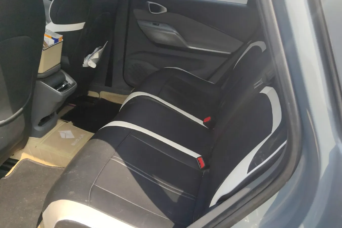 2020 BaoJun RC-5 1.5T 147HP L4 6MT,autocango,china used car exporter,china ev exporter,chinese used car exporter,chinese used ev exporter