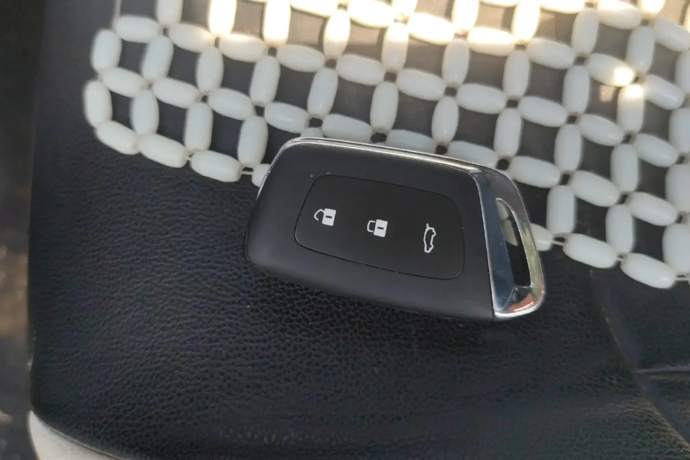 2020 BaoJun RC-5 1.5T 147HP L4 6MT,autocango,china used car exporter,china ev exporter,chinese used car exporter,chinese used ev exporter