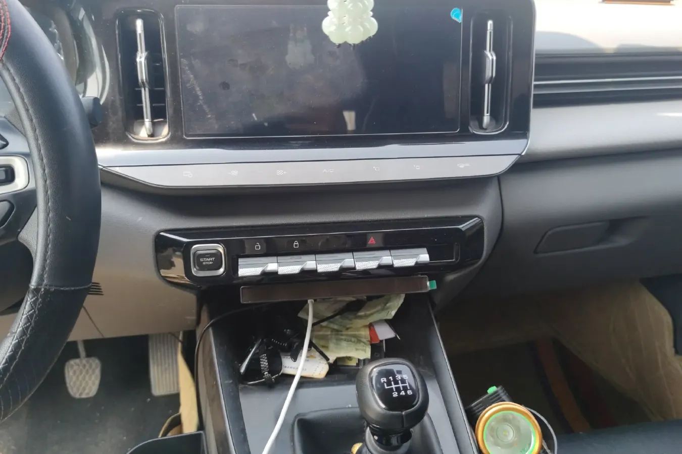 2020 BaoJun RC-5 1.5T 147HP L4 6MT,autocango,china used car exporter,china ev exporter,chinese used car exporter,chinese used ev exporter