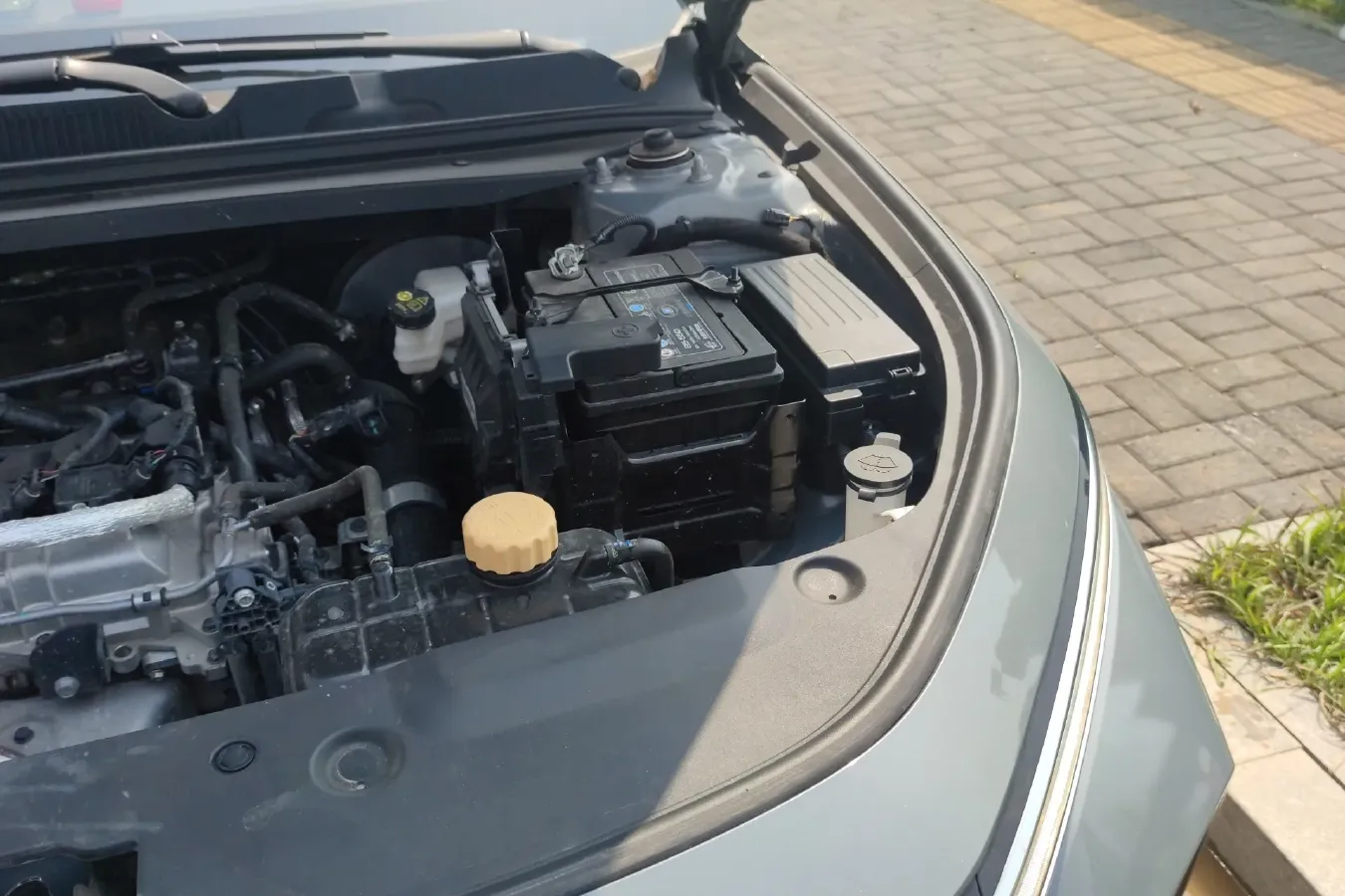 2020 BaoJun RC-5 1.5T 147HP L4 6MT,autocango,china used car exporter,china ev exporter,chinese used car exporter,chinese used ev exporter