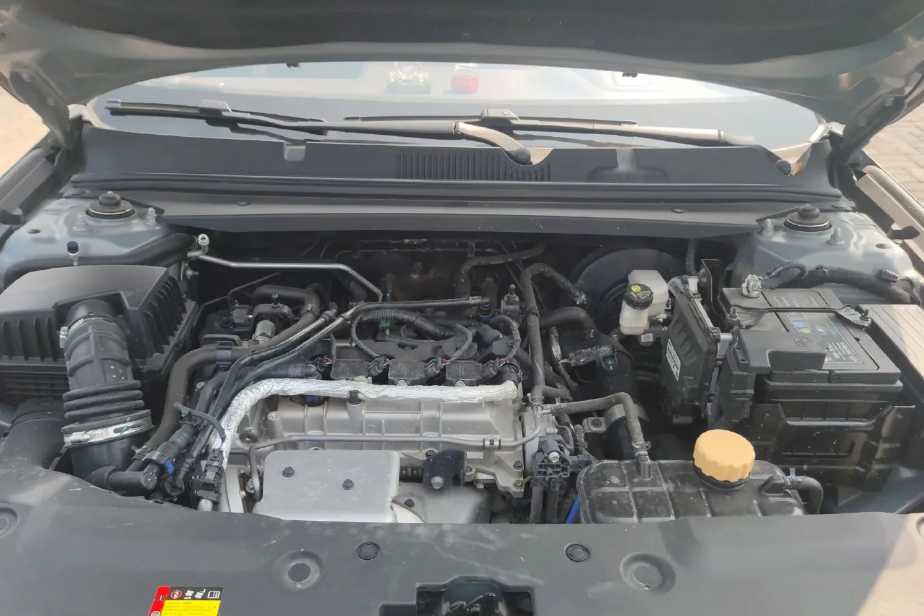 2020 BaoJun RC-5 1.5T 147HP L4 6MT,autocango,china used car exporter,china ev exporter,chinese used car exporter,chinese used ev exporter