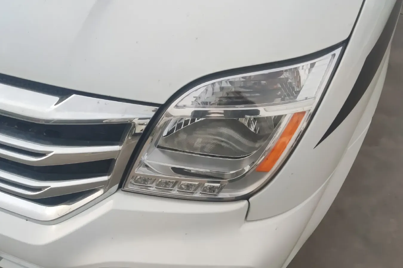 2021 MAXUS XinTu V80 2.0T 139HP L4 6AMT,autocango,china used car exporter,china ev exporter,chinese used car exporter,chinese used ev exporter