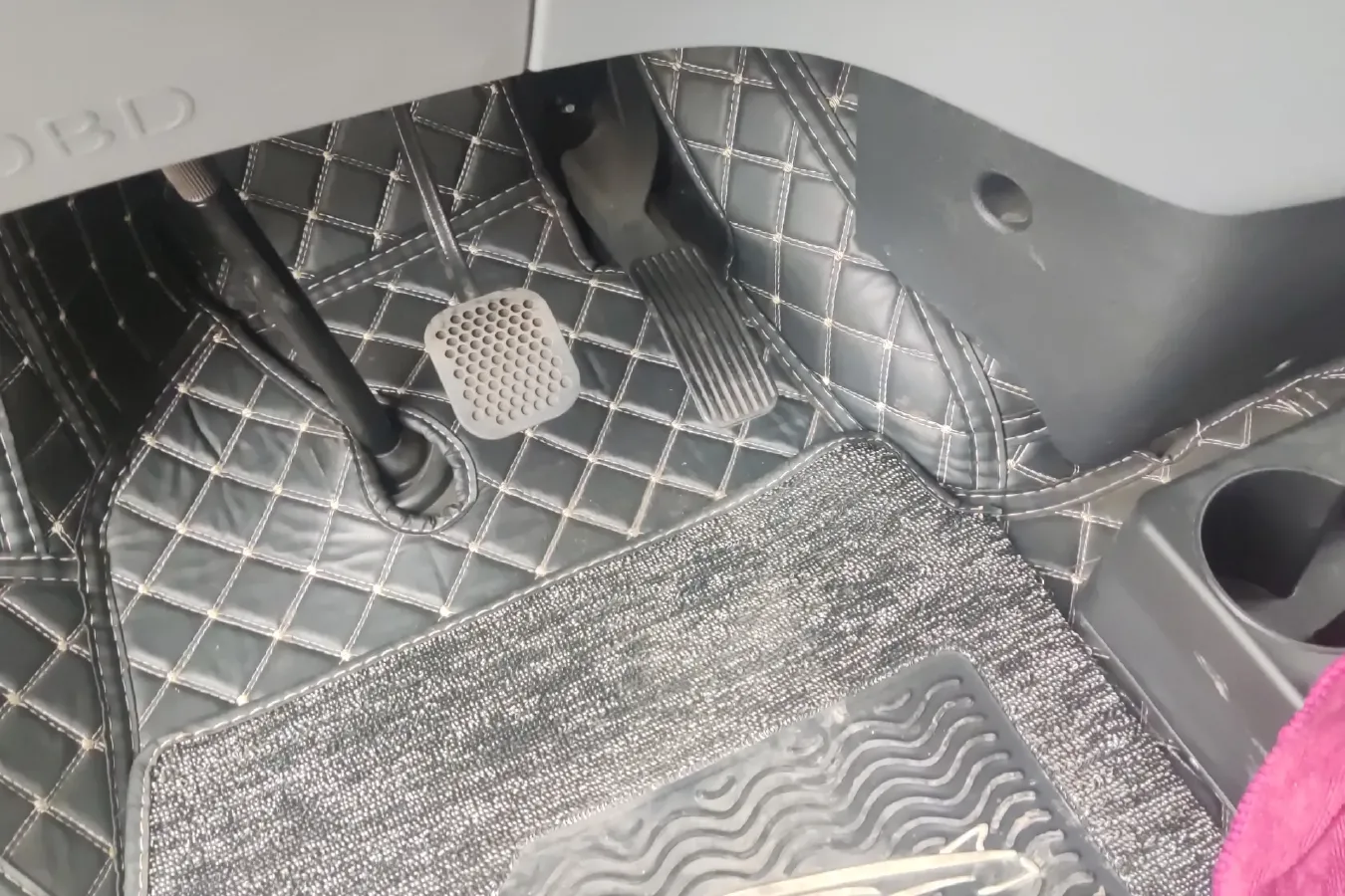 2021 MAXUS XinTu V80 2.0T 139HP L4 6AMT,autocango,china used car exporter,china ev exporter,chinese used car exporter,chinese used ev exporter