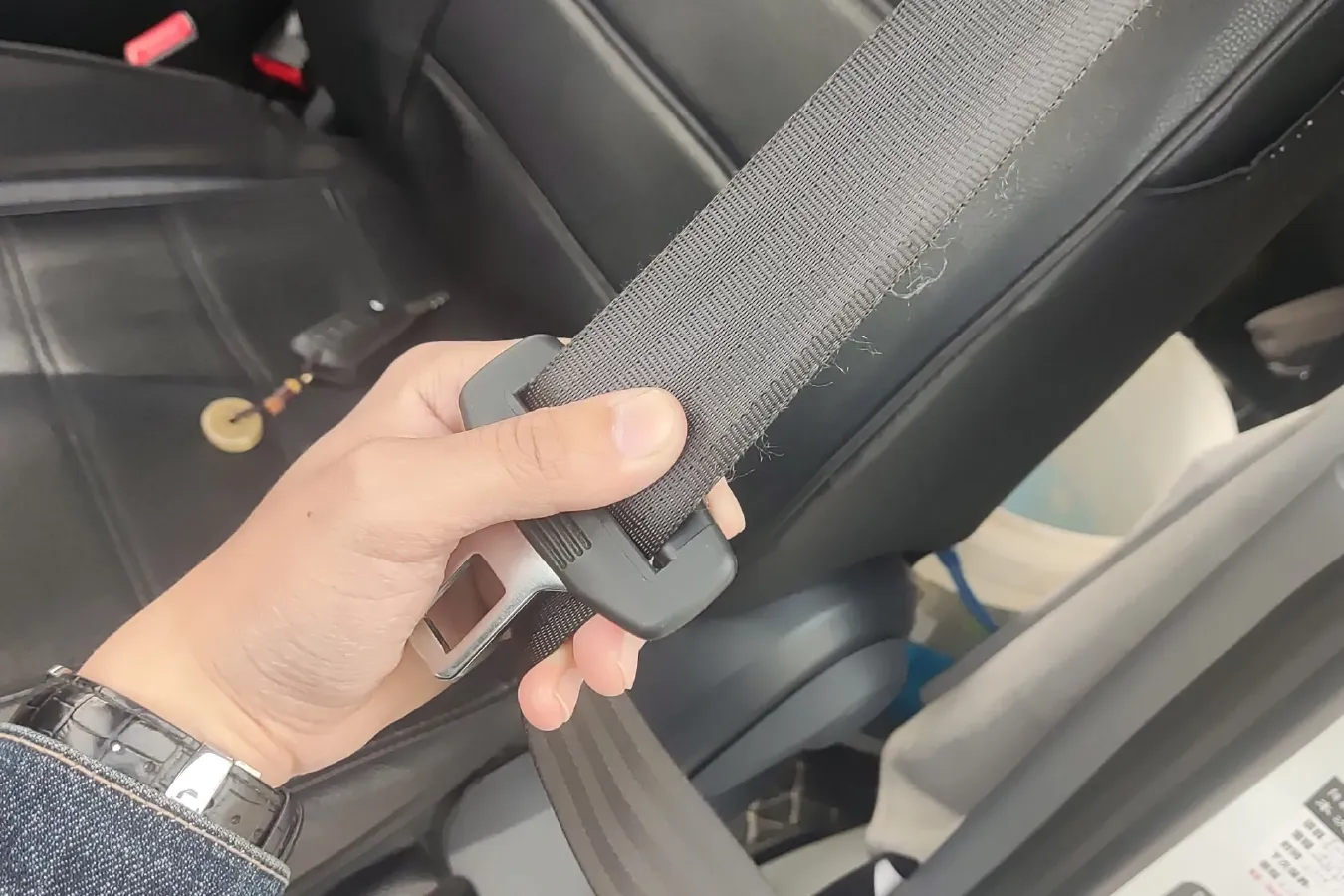 2021 MAXUS XinTu V80 2.0T 139HP L4 6AMT,autocango,china used car exporter,china ev exporter,chinese used car exporter,chinese used ev exporter